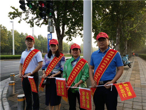 爱游戏体育app官网登录入口-爱游戏(中国)积极开展“文明交通”义务劝导活动